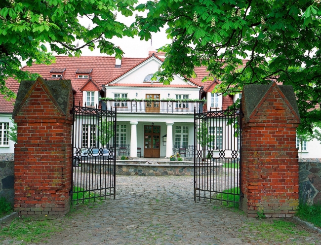 Dwór Bychowo, Bychowo