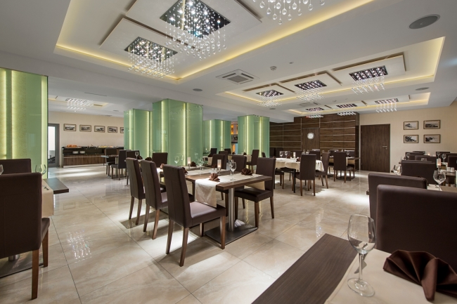 HOTEL RÓŻANY GAJ FAMILY & FRIENDS, Gdynia