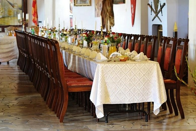 Zamek Rycerski, Sobków