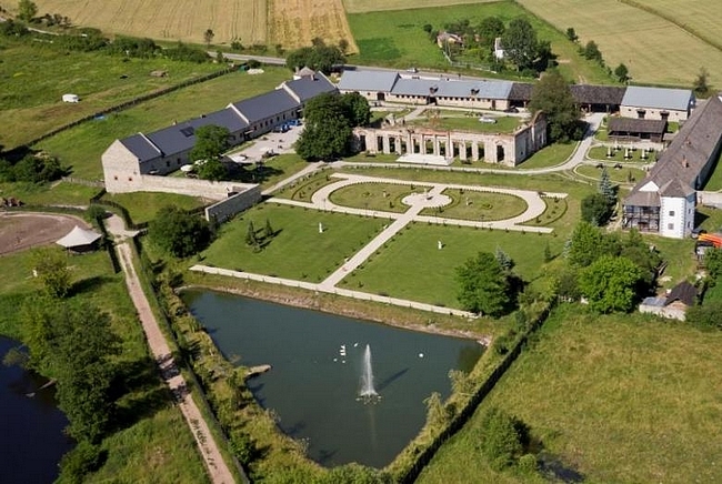 Zamek Rycerski, Sobków