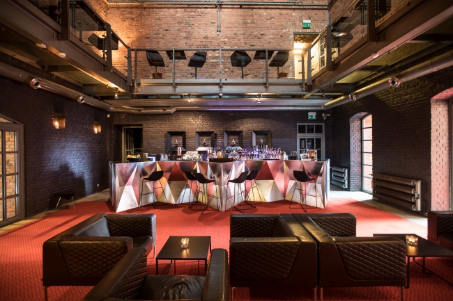 Blow Up Hall 5050, Poznań