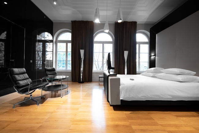 Blow Up Hall 5050, Poznań